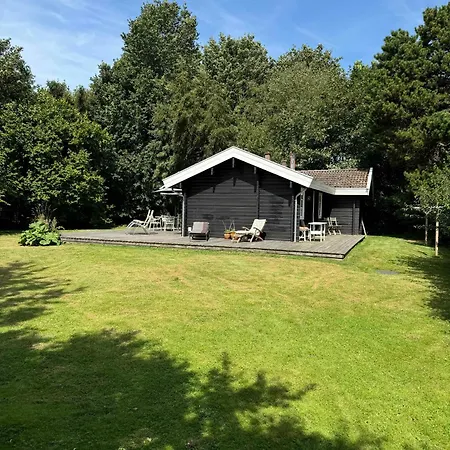 Hébergement de vacances Lovely Private Summer House Close To The Beach